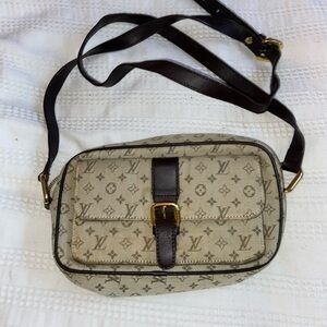 Ladies  tan & brown canvas Crossbody Bag